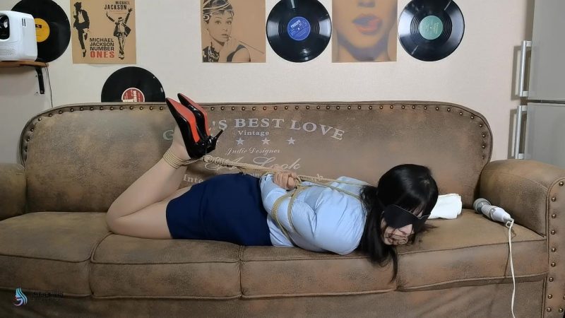 【JS】《母子剧情》少妇遇到意外绳艺捆绑-视频-5元站