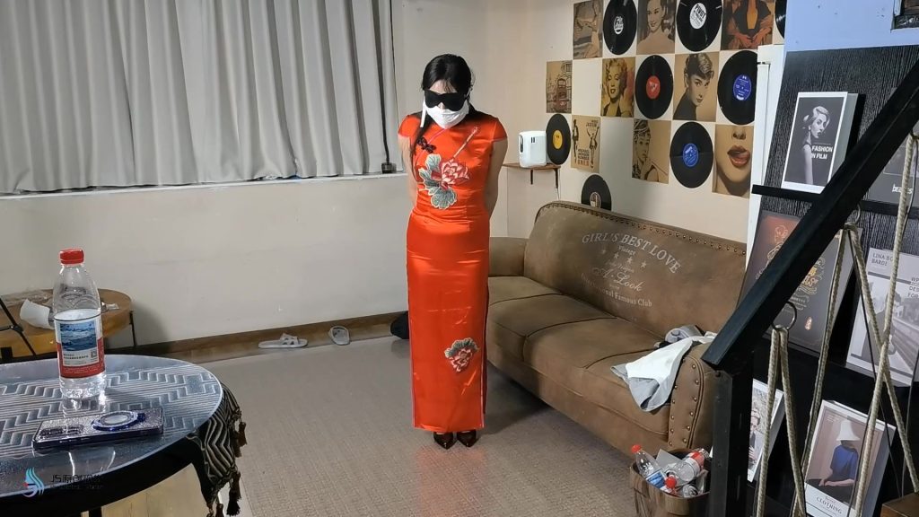 图片[3]-【JS】《母子剧情》少妇遇到意外绳艺捆绑-视频-5元站