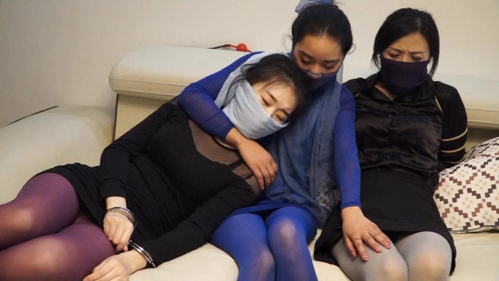 【逍遥】美女李然,王玉卓和董倩的蒙面捆绑镣铐堵嘴作品-视频-5元站