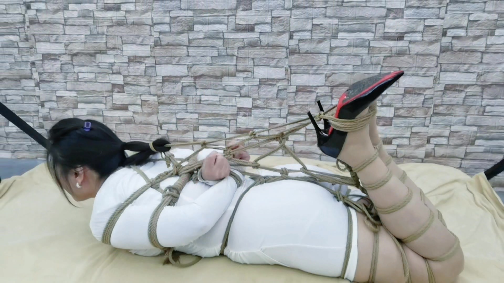 图片[2]-【HD飞天】李然老公现场观看她老婆的驷马挣扎 - 视频-5元站-视频-5元站