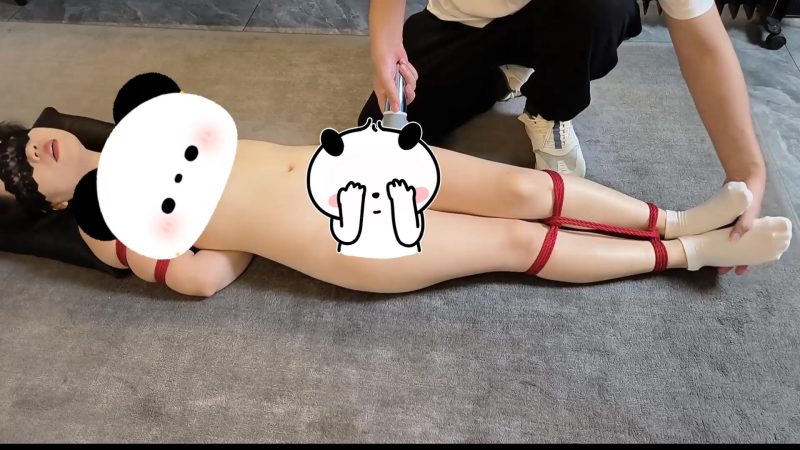 【雨辰工作室】缚欲 果体吊绑 快乐棒玩弄 跑基加持 玩脚羞辱 强制Spa 口舌侍奉 快乐加倍-视频-5元站