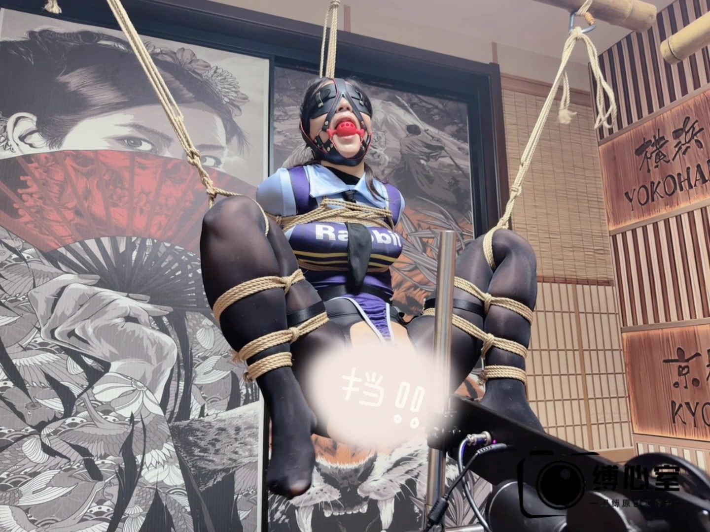 图片[3]-【缚心室】朱迪兔朱迪，你被捕了！M腿直身吊缚，非常绝望的姿势，炮机+筋膜枪极致折磨，过于刺激不停挣扎，多次GC后大量喷水 - 视频-5元站-视频-5元站