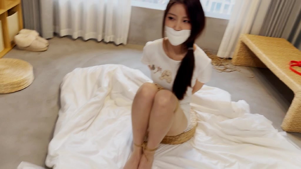 图片[1]-【奥特曼】绳艺日常：第十五弹，又来3个妹子 - 视频-5元站-视频-5元站