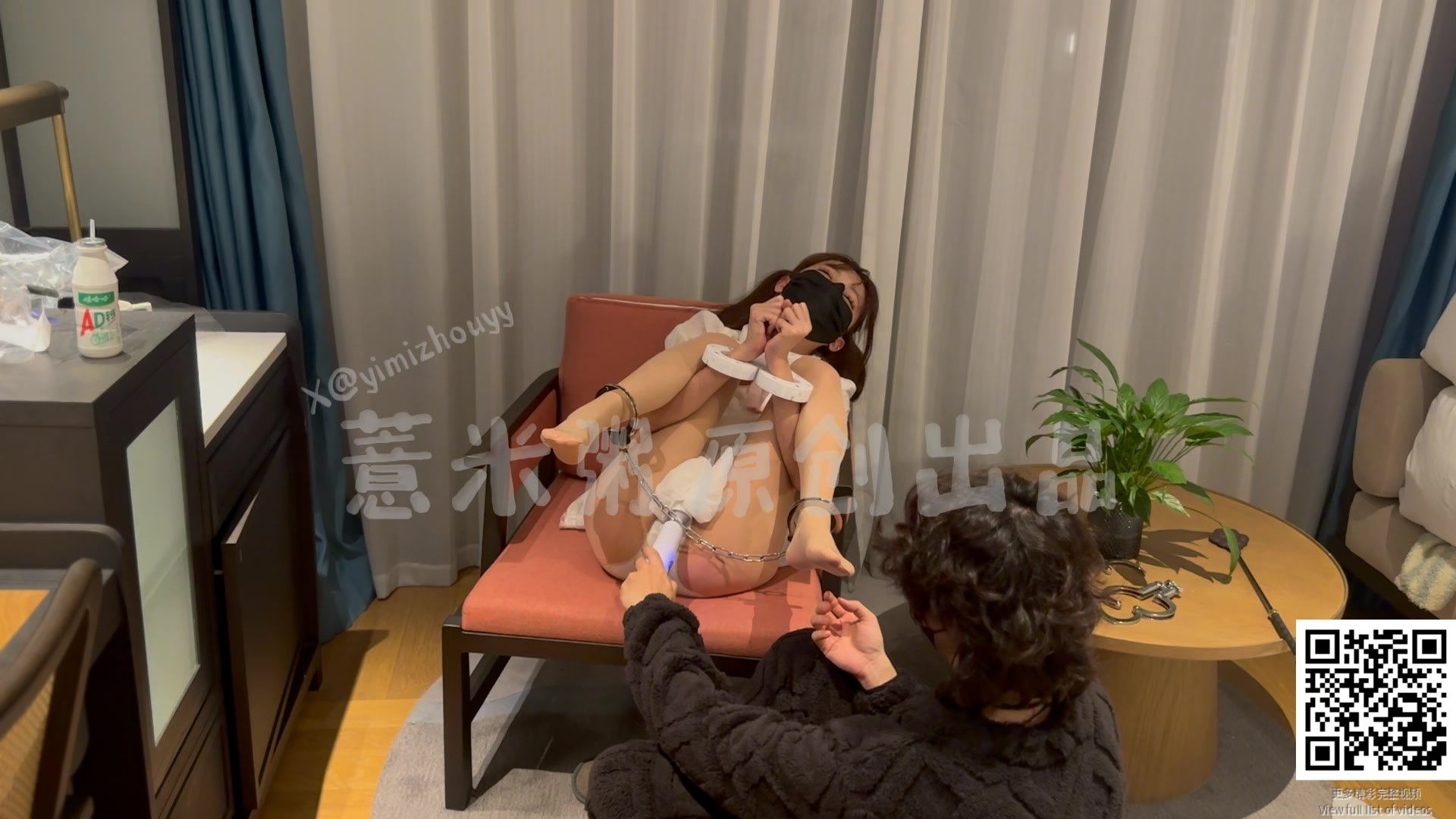 图片[1]-【粥粥】[旗袍1]小萝莉调教！SP+手铐脚铐+颈手枷拘束 - 视频-5元站-视频-5元站