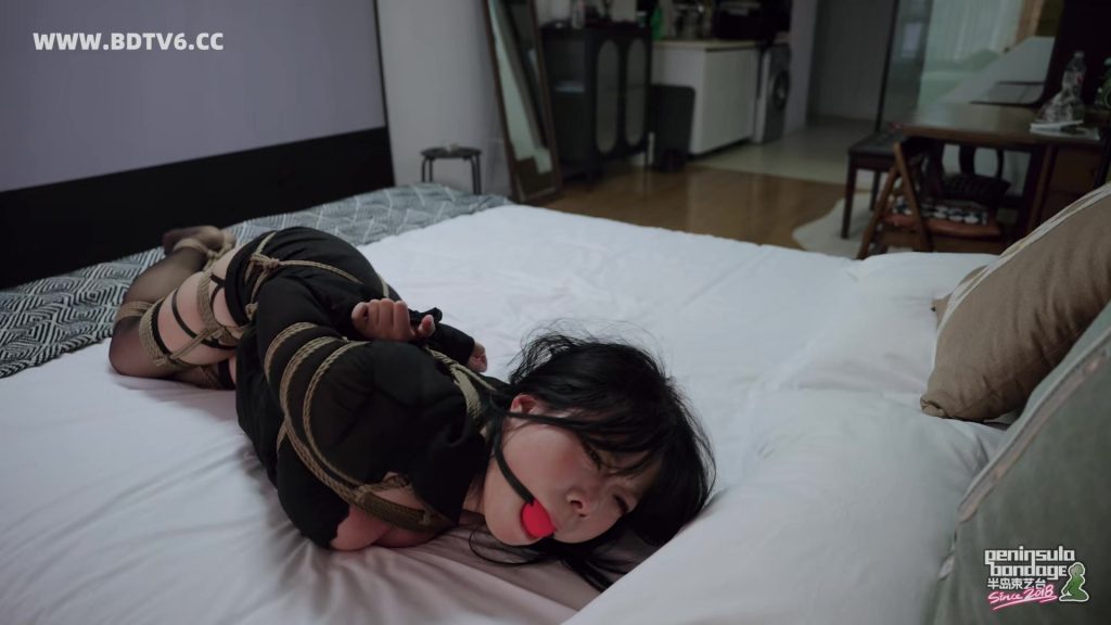图片[2]-【半岛束艺台】蠕动力极强的新人安生如何应对捆绑拘禁-视频-5元站