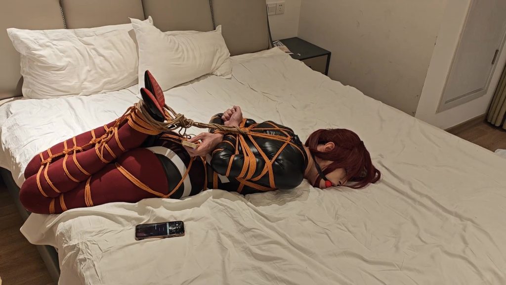 【此间鸽者】卡芙卡赛车服cos紧缚电击训练 - 视频-5元站-视频-5元站