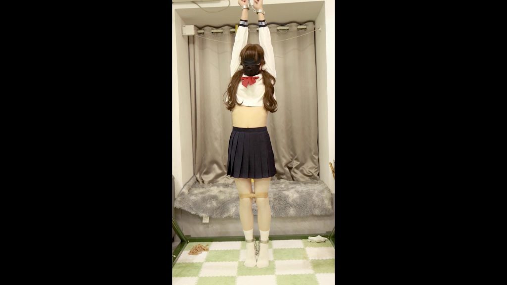 【青衫MM】《被调教的薇薇》第五集 吊缚窒息折磨 大家催的视频剧集来了 薇薇说想被拐卖到大山里任由捆绑和虐待的丫鬟一样的折磨，天真的薇薇身穿水手服＋白棉袜迎来了高强度调教极限…-视频-5元站