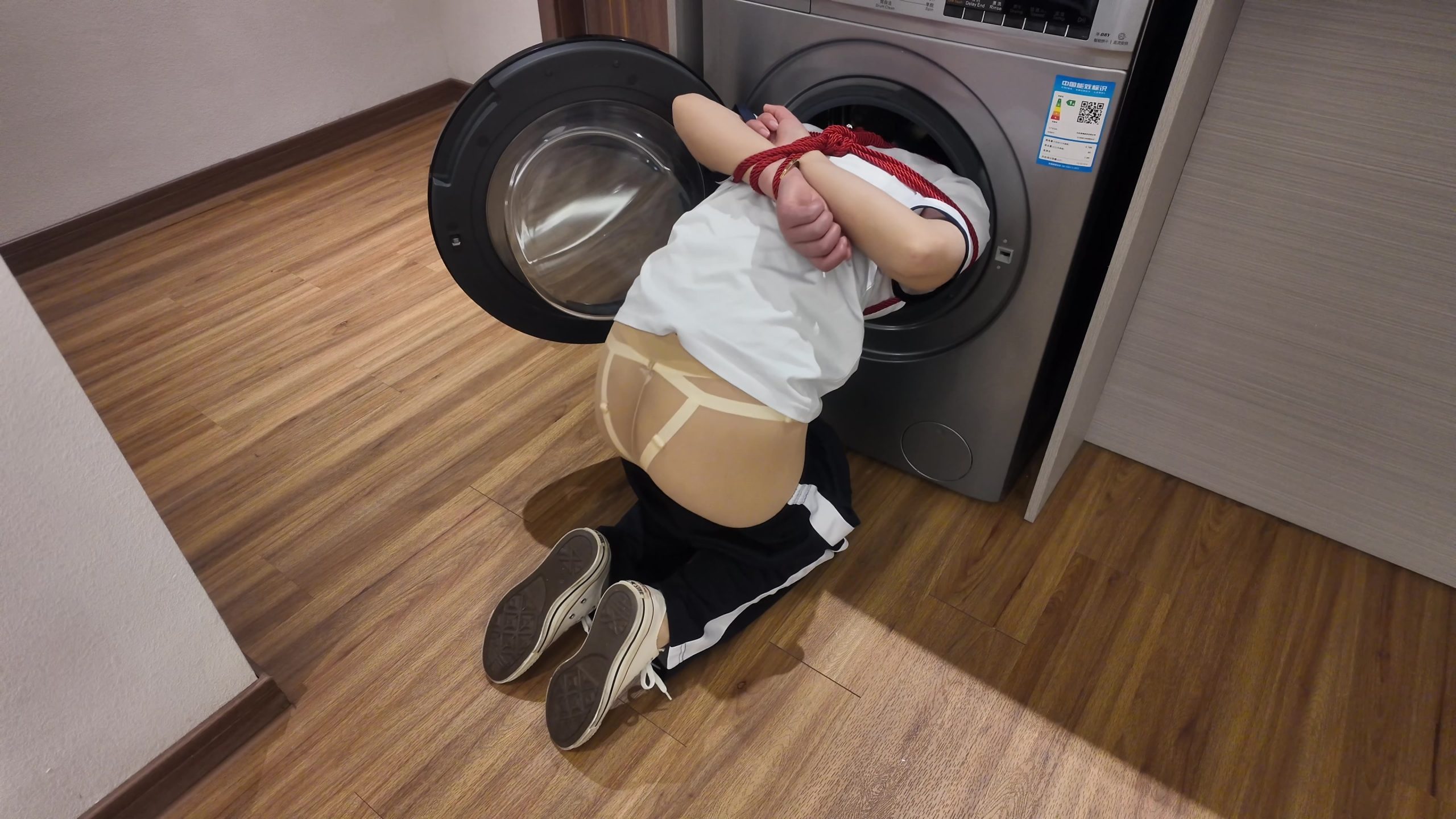 图片[3]-【臭脚妹妹】【失控的啵啵贝】无内肉丝校服+啵啵贝秒C神器+电击吮吸+无限强高+极致GC体验到身体颤抖！4K60帧！超高质量撸点满满！ - 视频-5元站-视频-5元站