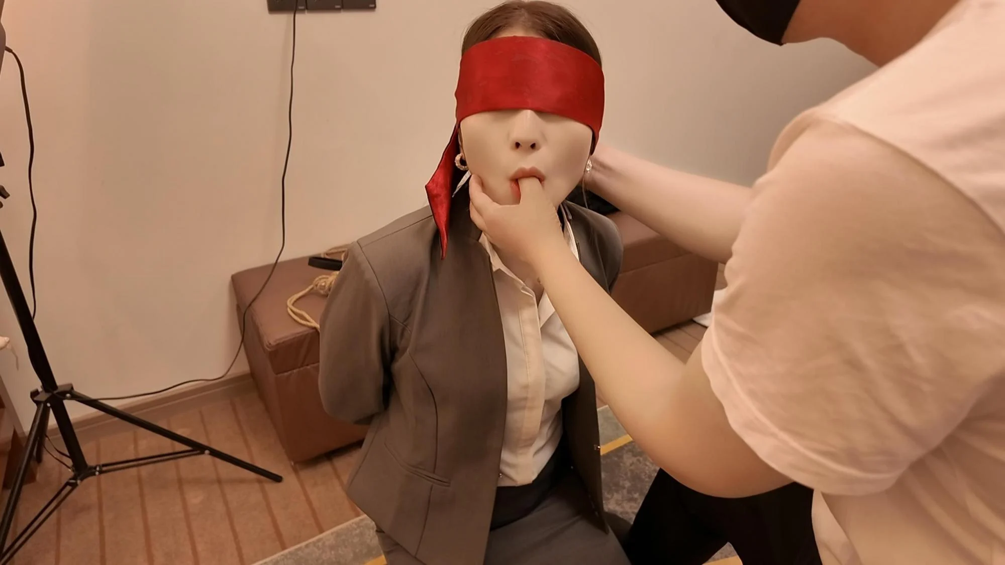 图片[1]-【李大侠原创】约拍之终极调J下集 - 视频-5元站-视频-5元站