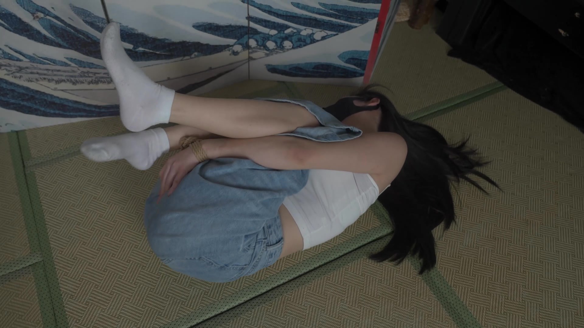 图片[2]-【象人工作室】嗷嗷-邻家妹妹牛仔裤玩弄，爽玩！1h+长视频！ - 视频-5元站-视频-5元站