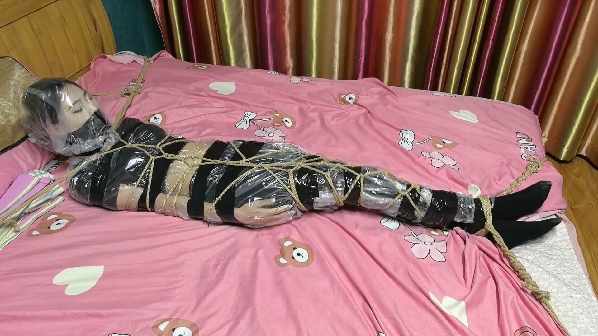 图片[3]-【精致原创】《探员失踪记》③（最终章1小时）希潼+可可（绝版模特）出演 - 视频-5元站-视频-5元站