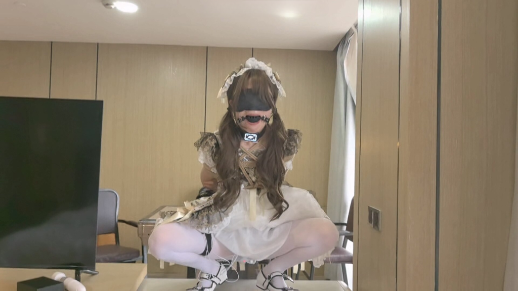 【FXX】◤暴走的小萝莉◢完美的诠释了什么叫反复鞭shi，剧本很好，不过模特以后应该不敢接了，几个小时，几十次强高，原本是享受的，但要无间断的进行其他非人般的折磨，两个电击器几…-视频-5元站