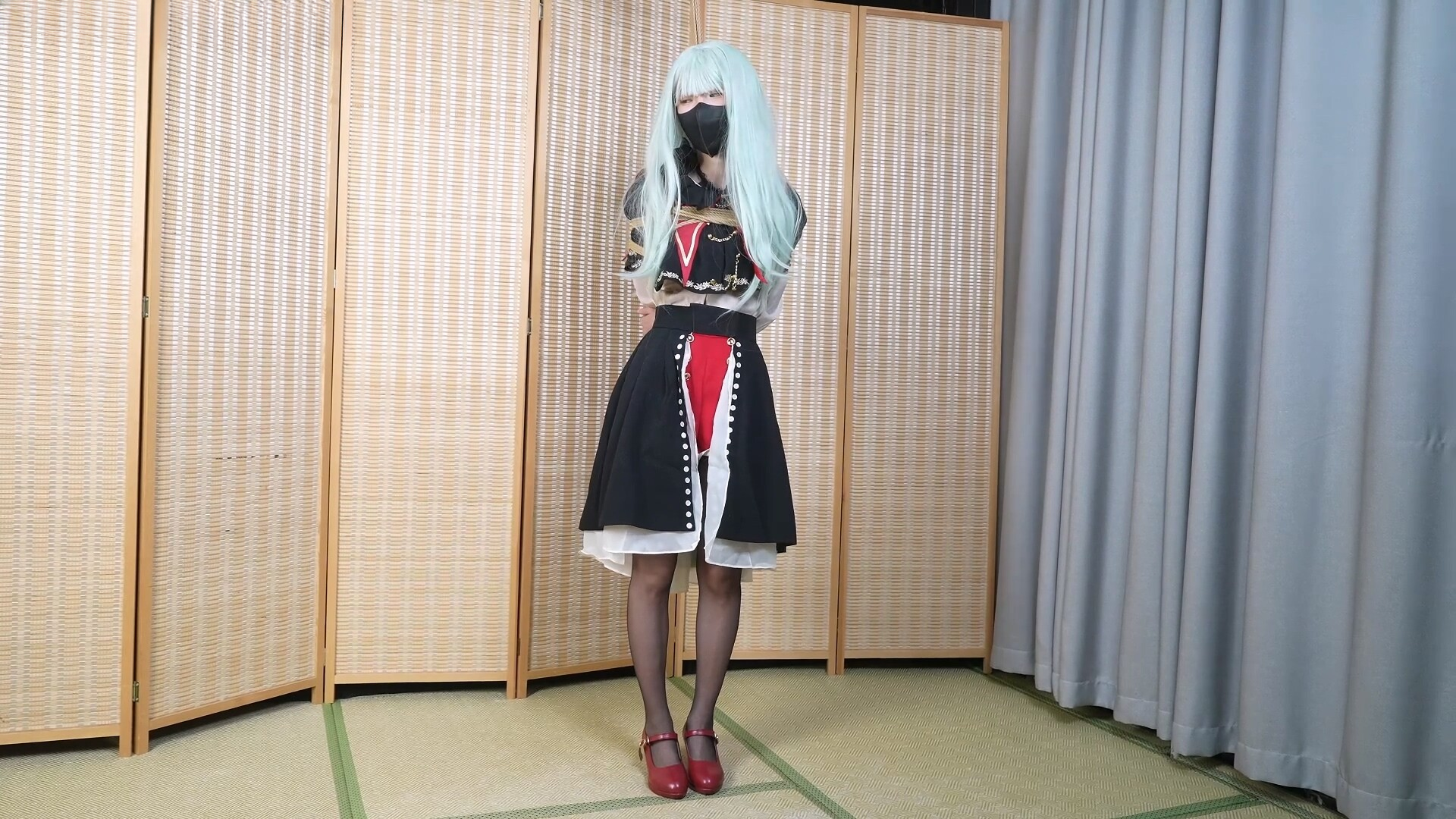 图片[1]-【象人工作室】嗷嗷cos若叶睦，捆绑玩弄折磨！满地打滚！ - 视频-5元站-视频-5元站