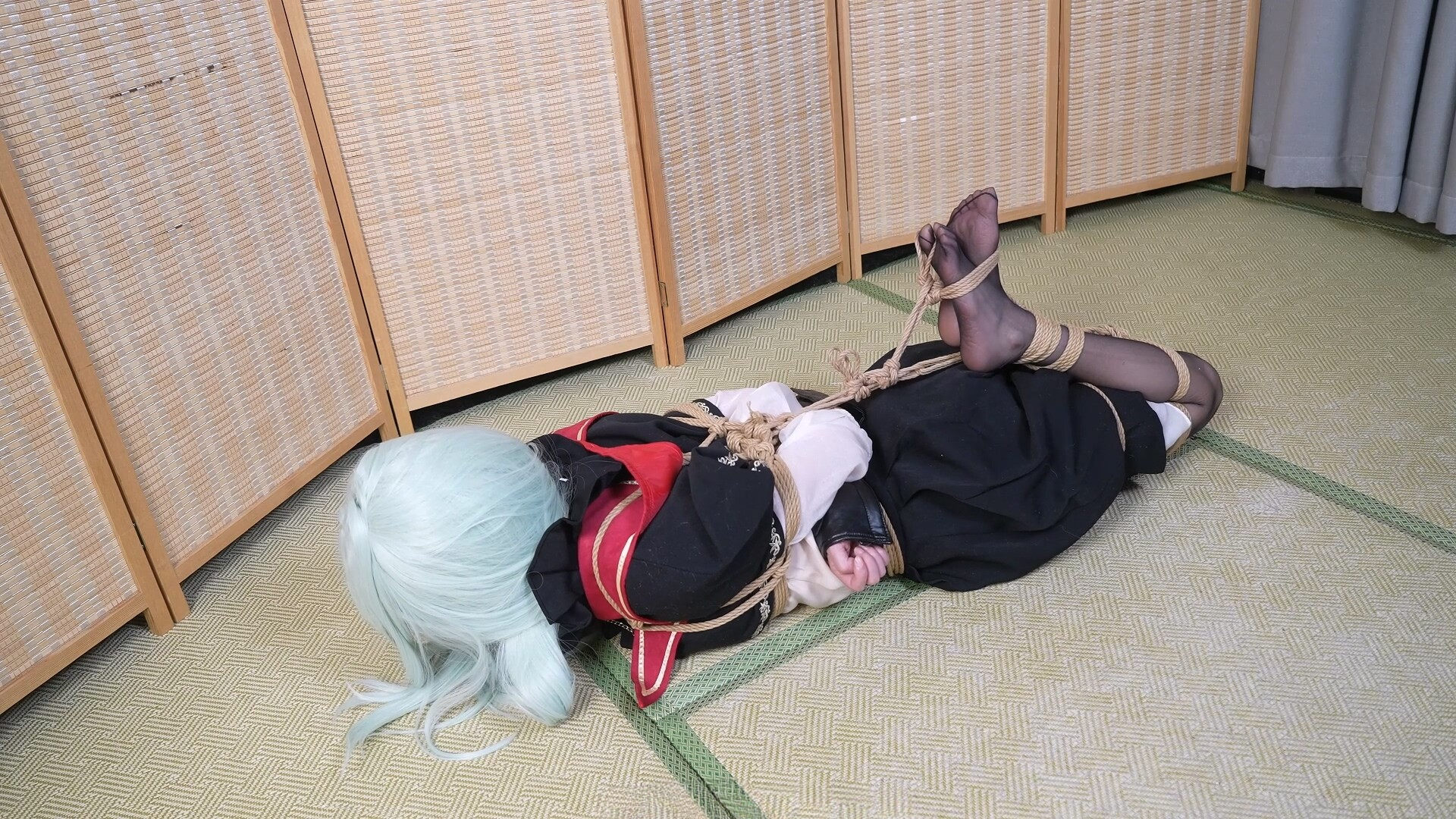 图片[2]-【象人工作室】嗷嗷cos若叶睦，捆绑玩弄折磨！满地打滚！ - 视频-5元站-视频-5元站