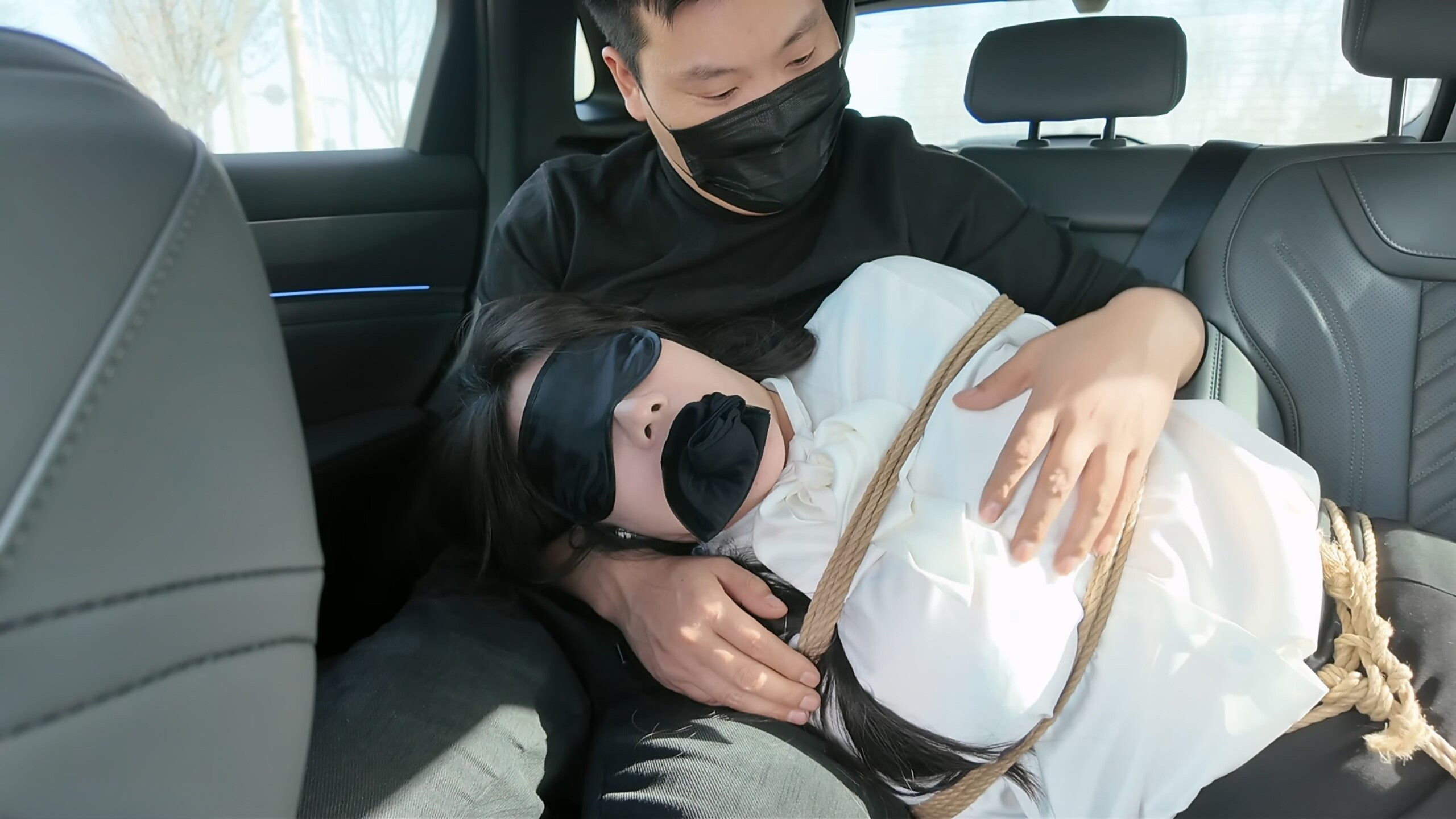 图片[2]-【逍遥】《办公室惊魂》少妇地库遭遇劫难第二集 - 视频-5元站-视频-5元站