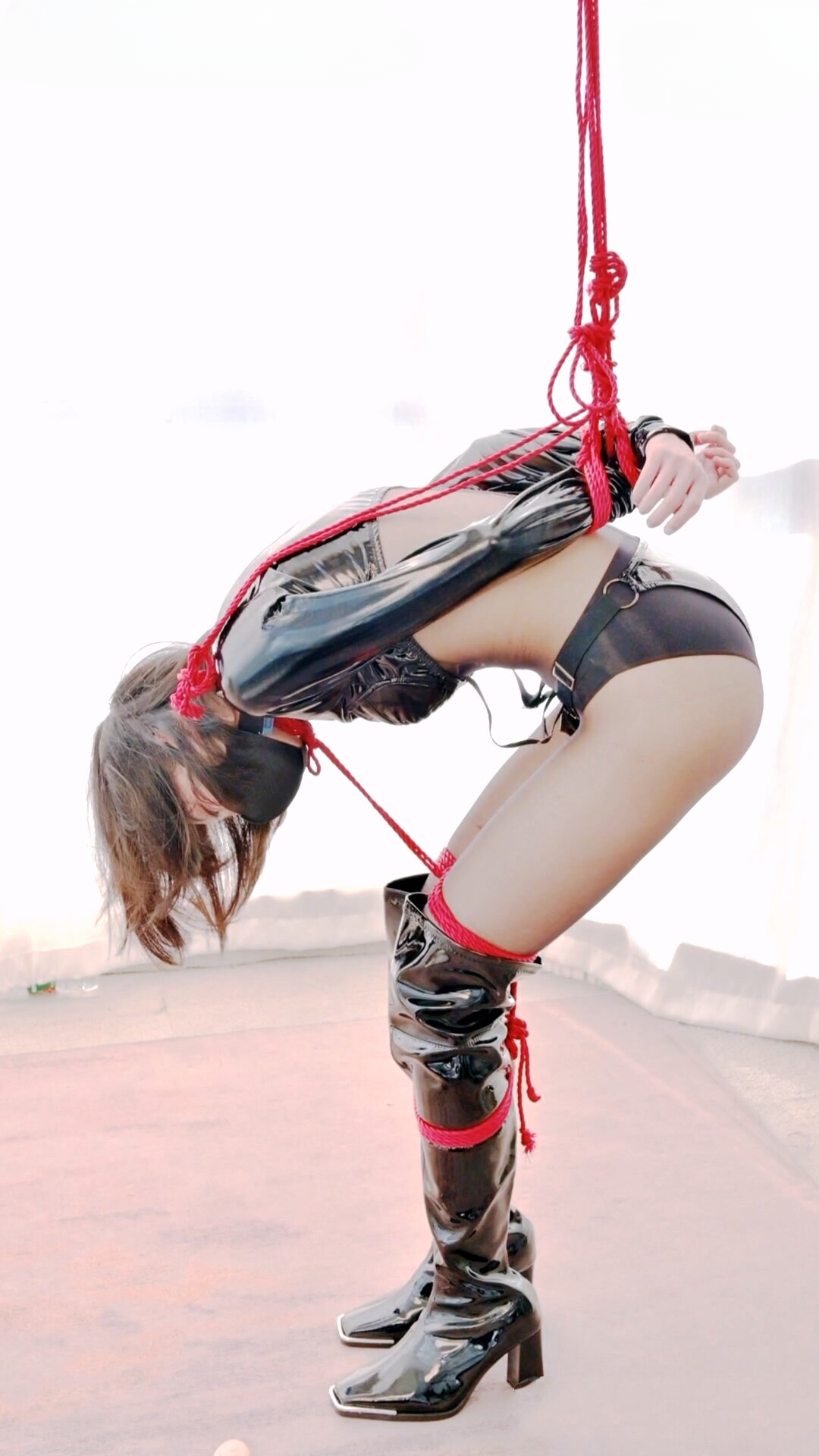 图片[2]-【惩戒学园】惩戒女搜查 邪恶女王俘获女搜查 吊缚放置 红绳捆绑 袭胸 鞭打 百合调教 强高 沉沦开始 - 视频-5元站-视频-5元站