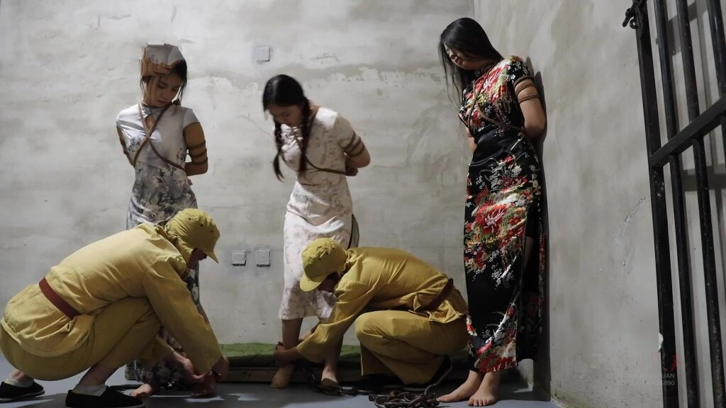 图片[2]-【怀旧影视】《乱世红颜劫》中 女交通员和卧底秘密接头被鬼子抓获 - 视频-5元站-视频-5元站