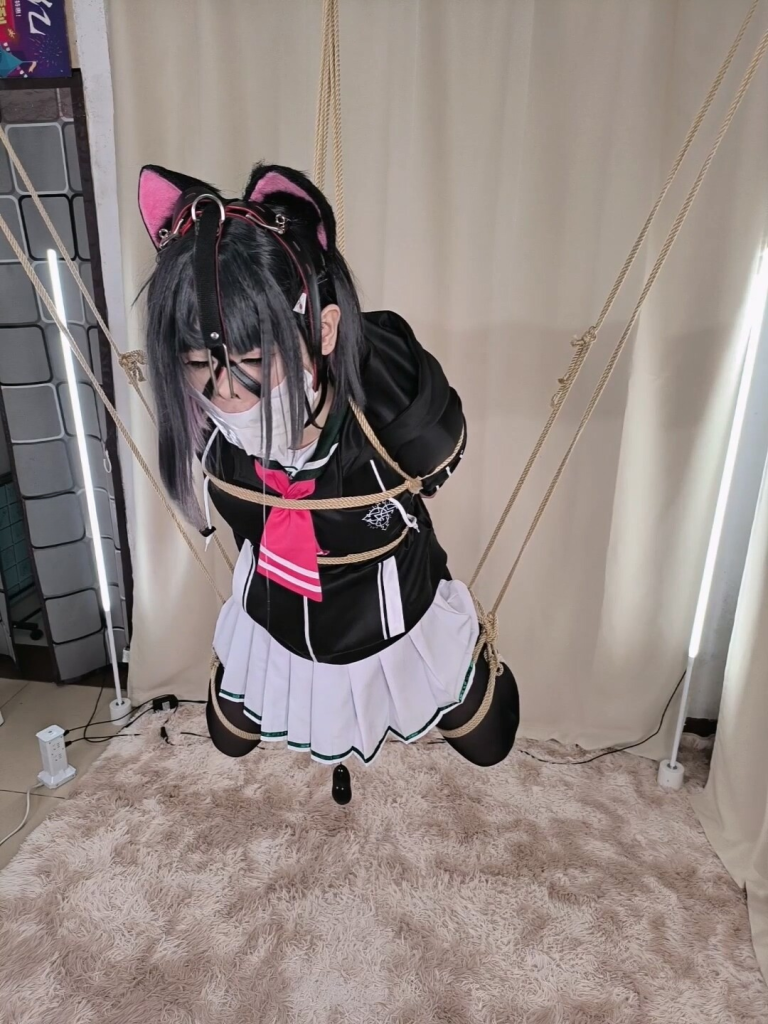 【职业胸手】和纱被俘的审问训练【伪娘】-视频-5元站