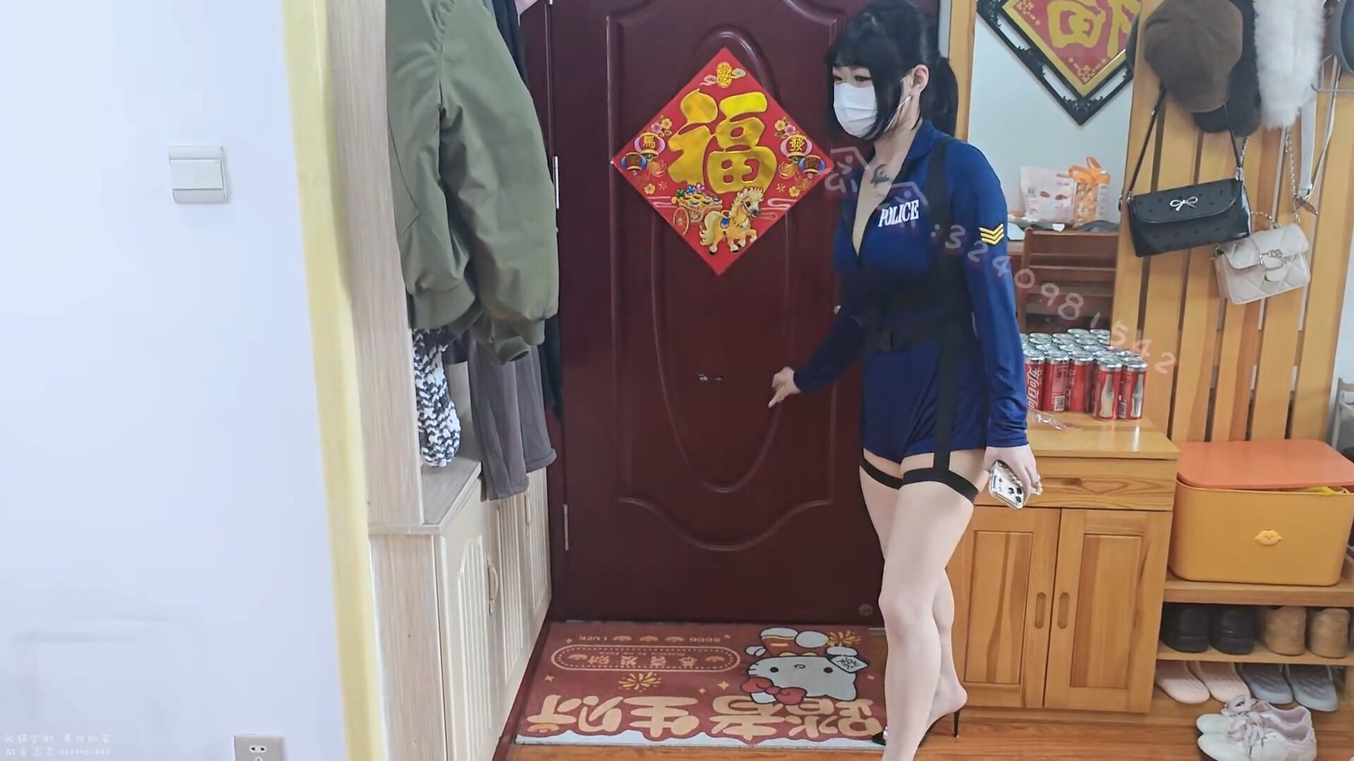 图片[2]-【司念念】女jing念念 裸足绑脚趾 脚上涂油挣扎 展示足底 tk摸脚挠脚 - 视频-5元站-视频-5元站