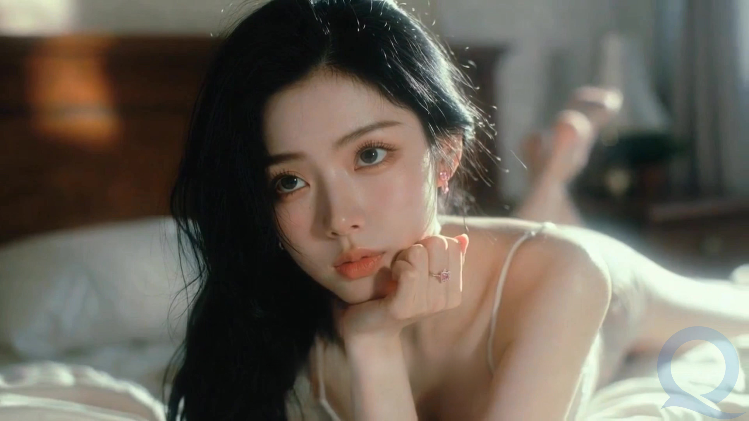 图片[1]-【惜缘工作室】一位28岁美艳强势女总裁陈丹娜，坐在豪华办公室里，听经理颤抖汇报：公司新项目崩盘、合作伙伴卷款、5亿巨债明天清盘，破产已成定局。 夜深人静，她躺在床上辗转反侧... - 视频-5元站-视频-5元站