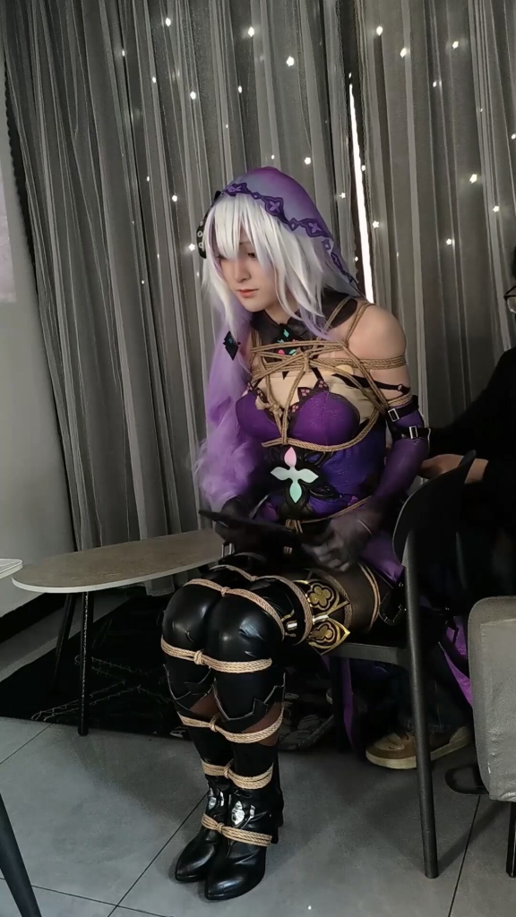 【此间鸽者】神秘出手女，黑天鹅女士的紧缚挣脱尝试-视频-5元站