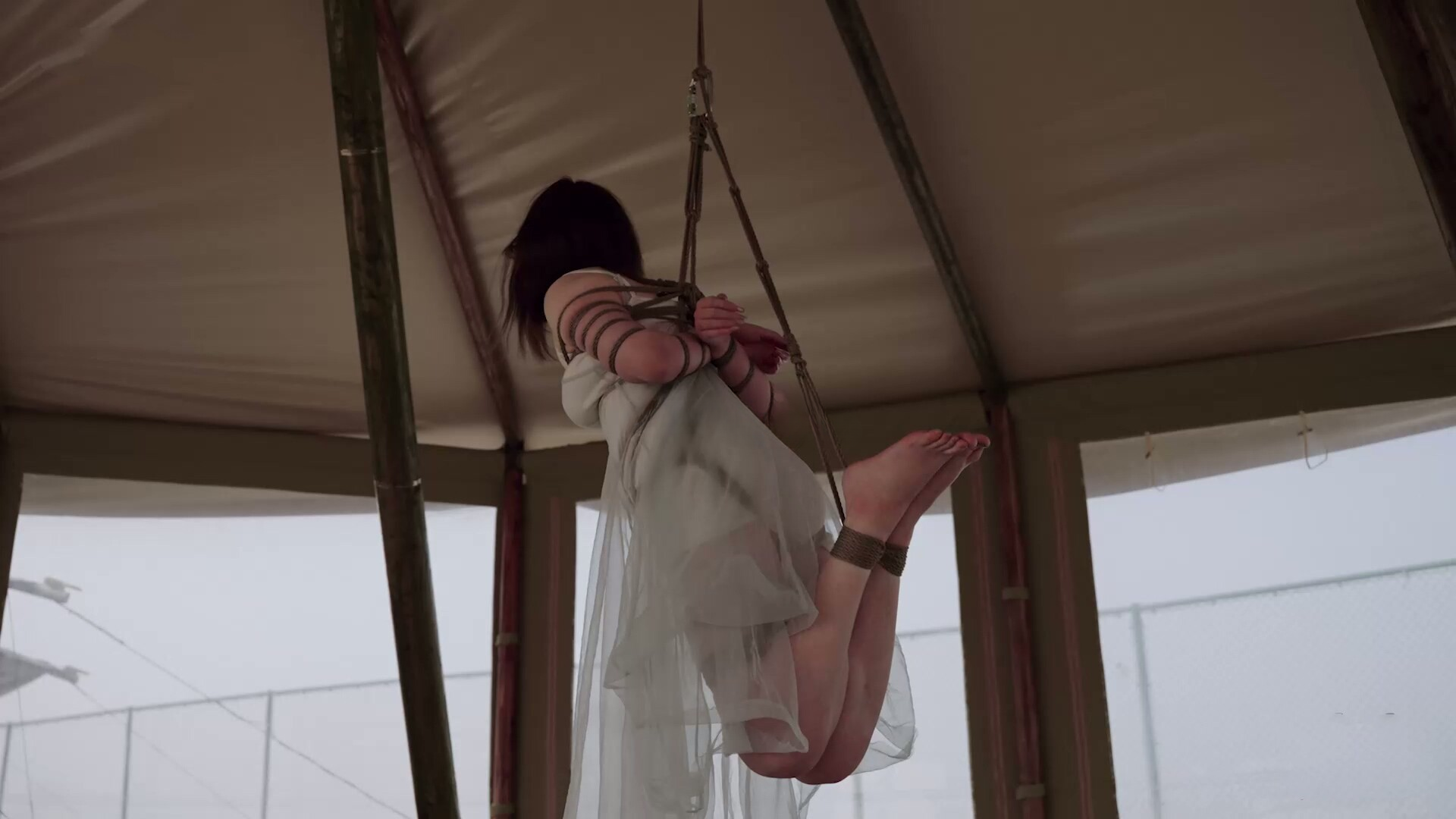 图片[1]-【半岛束艺台】【泠鸢】夏天到了，该穿裙子了 - 视频-5元站-视频-5元站