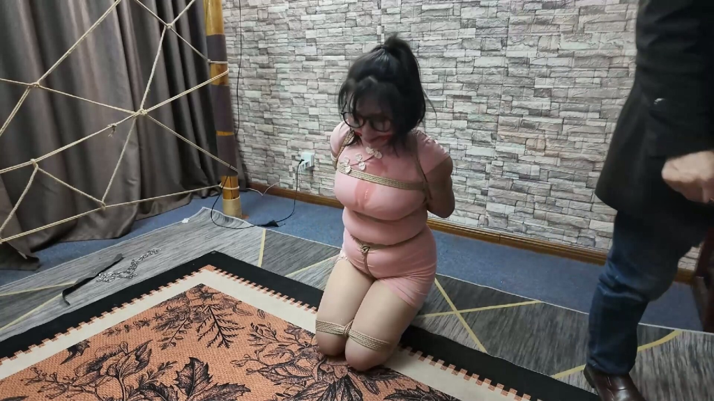 图片[2]-【一绳所爱】被吊着的展品-视频-5元站