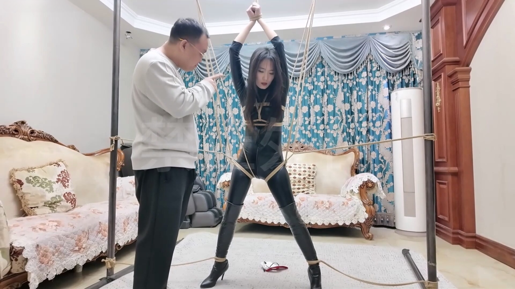 【枫叶工作室】《星潜行动组：行动失败，威胁折磨，潇幂身陷魔窟！》-视频-5元站