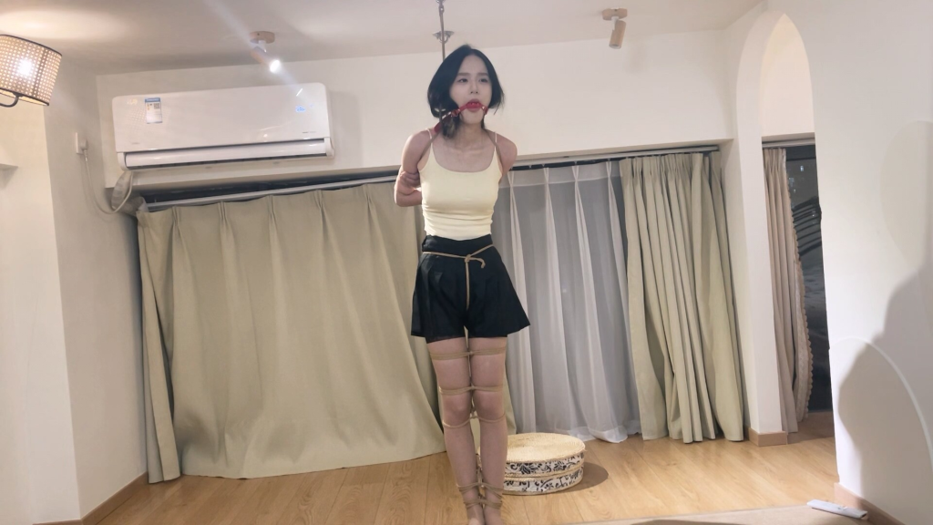 【奥特曼】YOYO超紧五花直立吊踮脚放置-视频-5元站