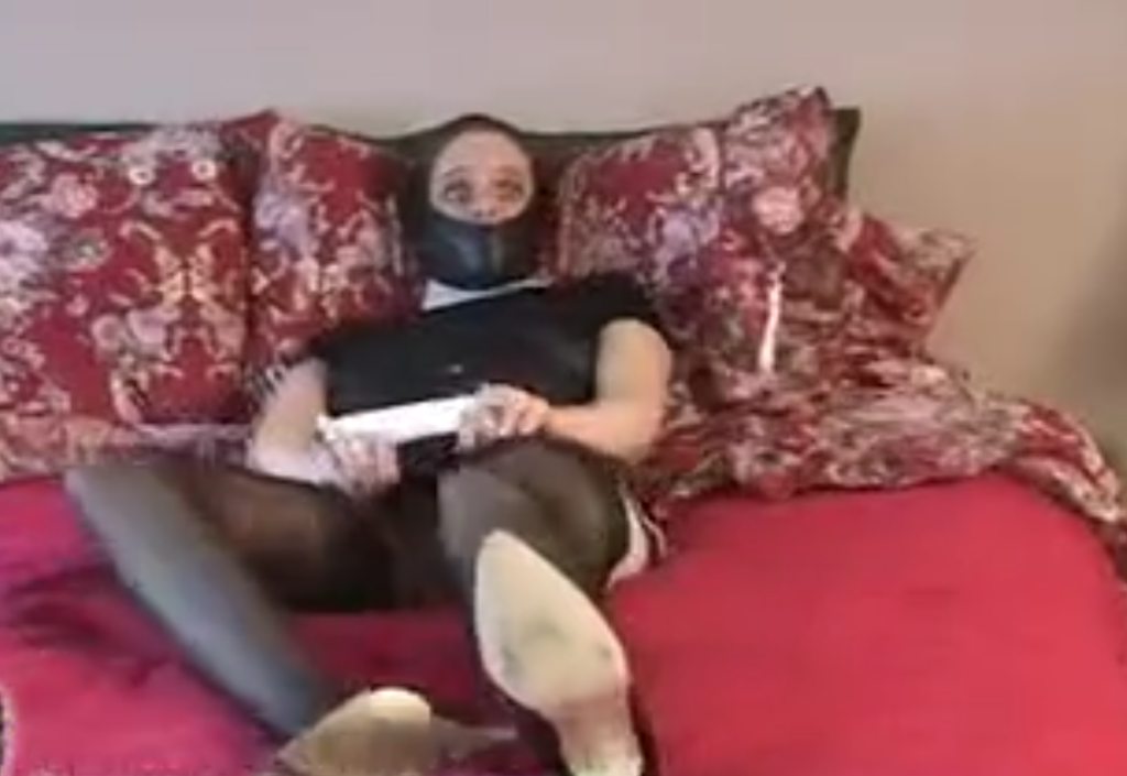 图片[2]-slave caught masturbating punished with fucking machine-视频-5元站