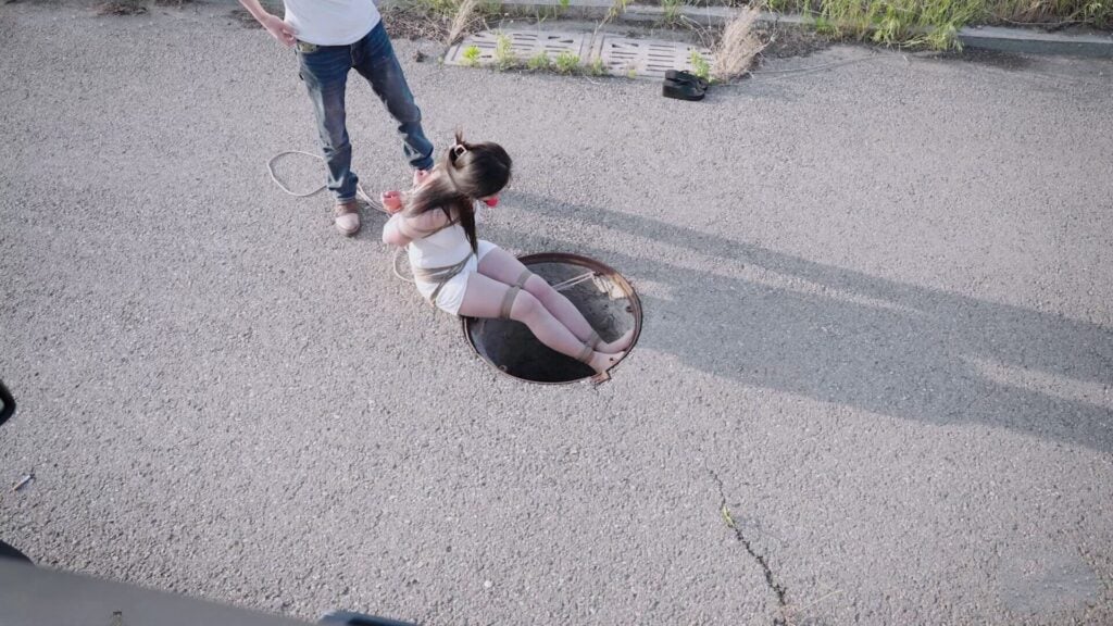 【半岛束艺台】【奎因】谁把井盖偷了-视频-5元站