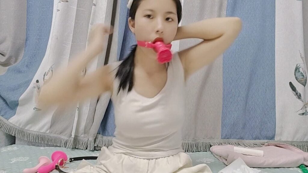 【王宁】慧慧深喉训练进阶版-视频-5元站