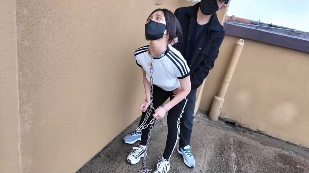 【雨辰工作室】镣铐押解圈养 户外押解 地库放风 天台猥亵 羞辱玩弄 放置关押-视频-5元站