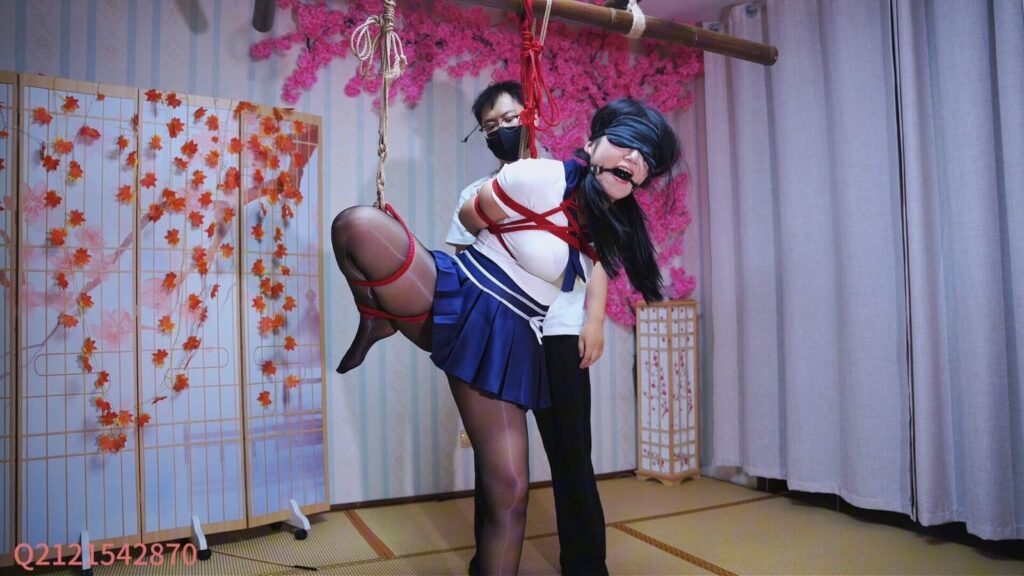 图片[2]-【悦感日记】黑丝无内女M 单腿吊缚折磨 SP 大量口水 中途失控-视频-5元站