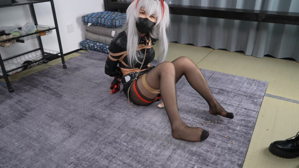 【象人工作室】小0-cos麦晓雯，被大哥逮捕调戏 1H！-视频-5元站