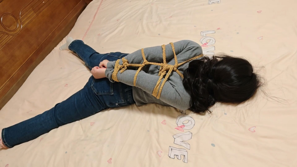 图片[2]-【苏苏】Beautiful Struggles 美麗的奮鬥-视频-5元站