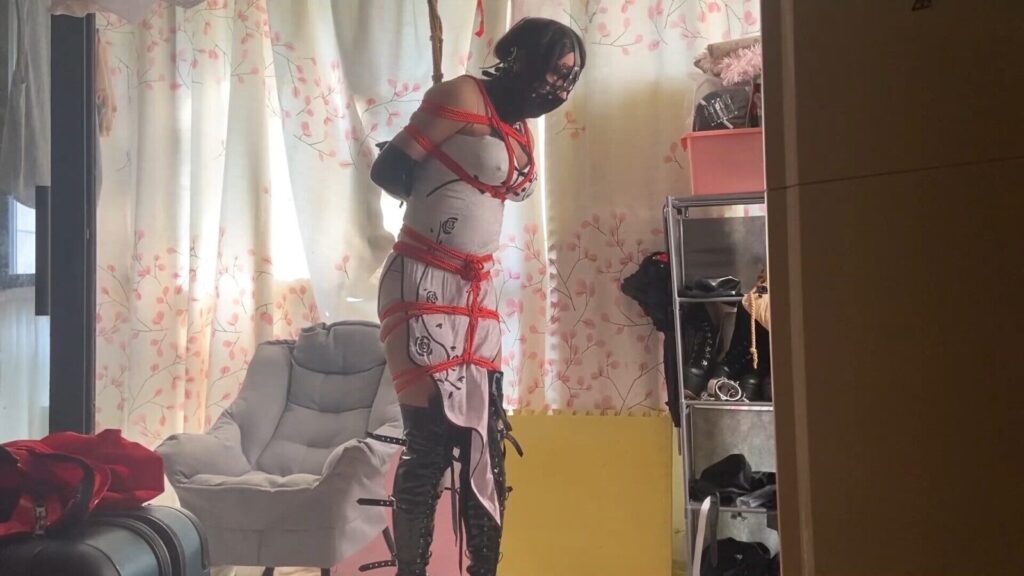 【艾宁工作室】长手套超高跟靴旗袍娘-吊绑 打屁屁SP 榨米青 吞米青-视频-5元站