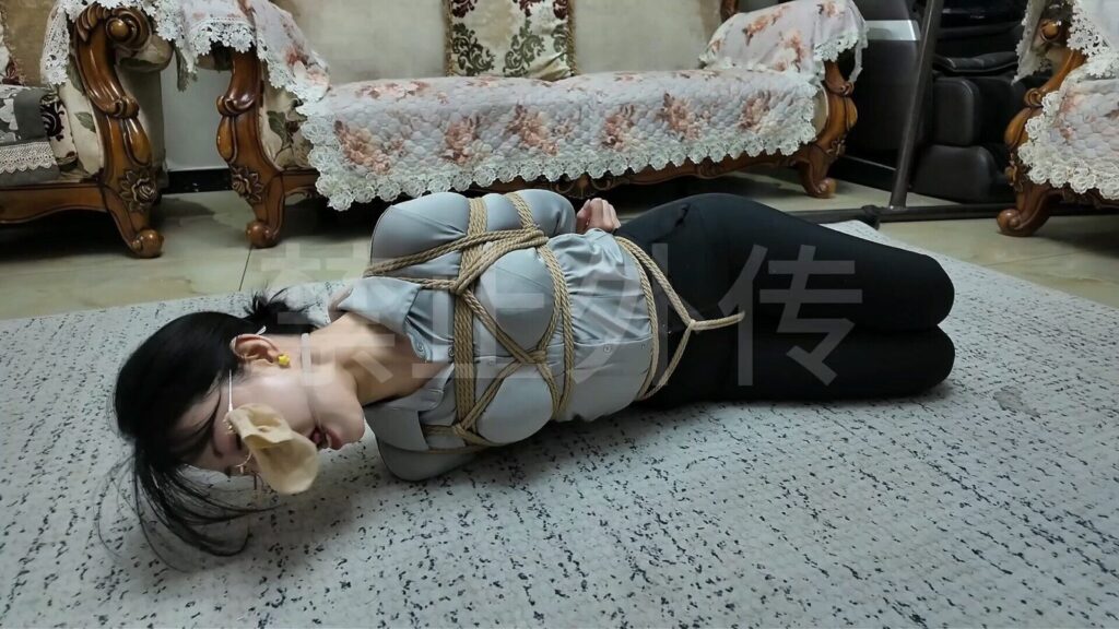 图片[2]-【枫叶工作室】《缚美记·①号律政佳人米粒》【驷马勒嘴】【短丝玉足】【放置挣扎】【原味冲击】-视频-5元站