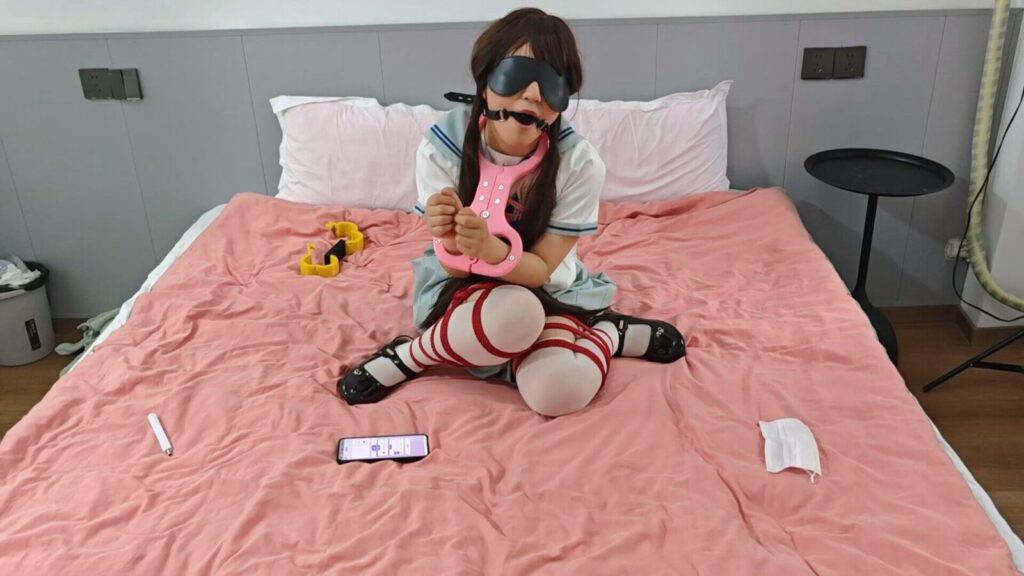 【苏苏】JK啵啵贝m腿颈手枷定时手铐解锁挑战-视频-5元站