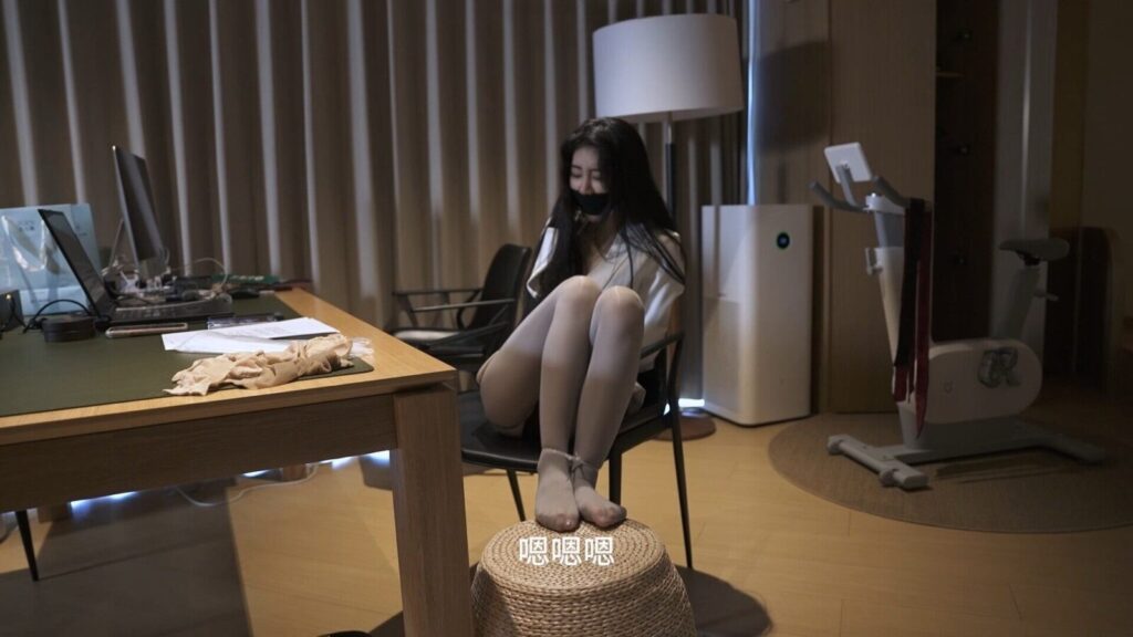 图片[2]-【官官】剧情片之女间谍的自救：丝袜蒙眼下的GC幻想-视频-5元站