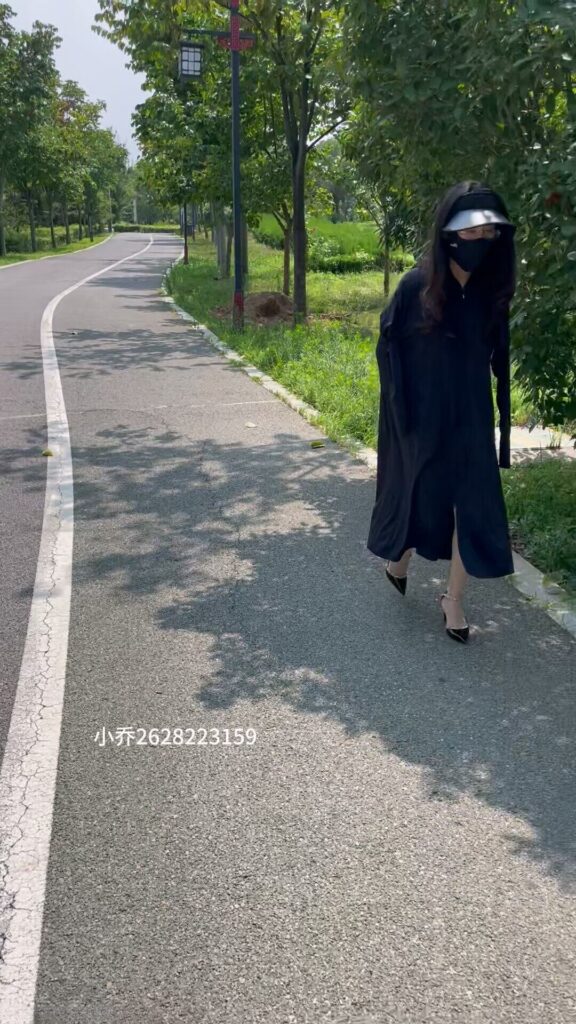 图片[2]-【小乔】第一次户外 反绑 口塞 小玩具-视频-5元站