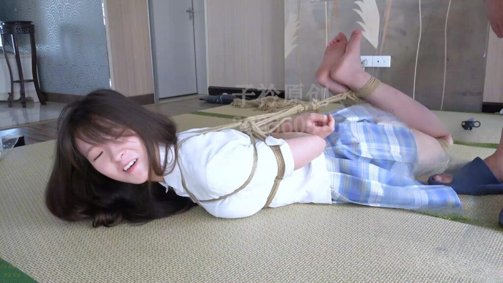 【子衿原创】新模优优捆绑初体验-视频-5元站