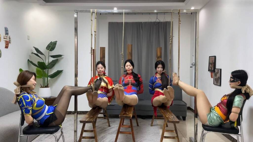 【金宝工作室】五位女英雄的团灭-视频-5元站