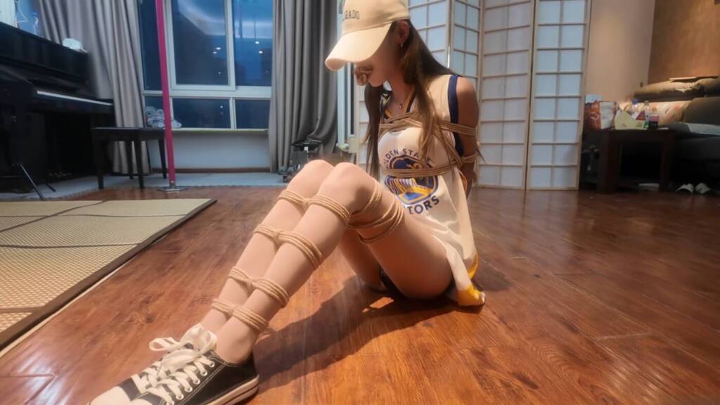 【一绳所爱】小野性感运动风捆绑-视频-5元站