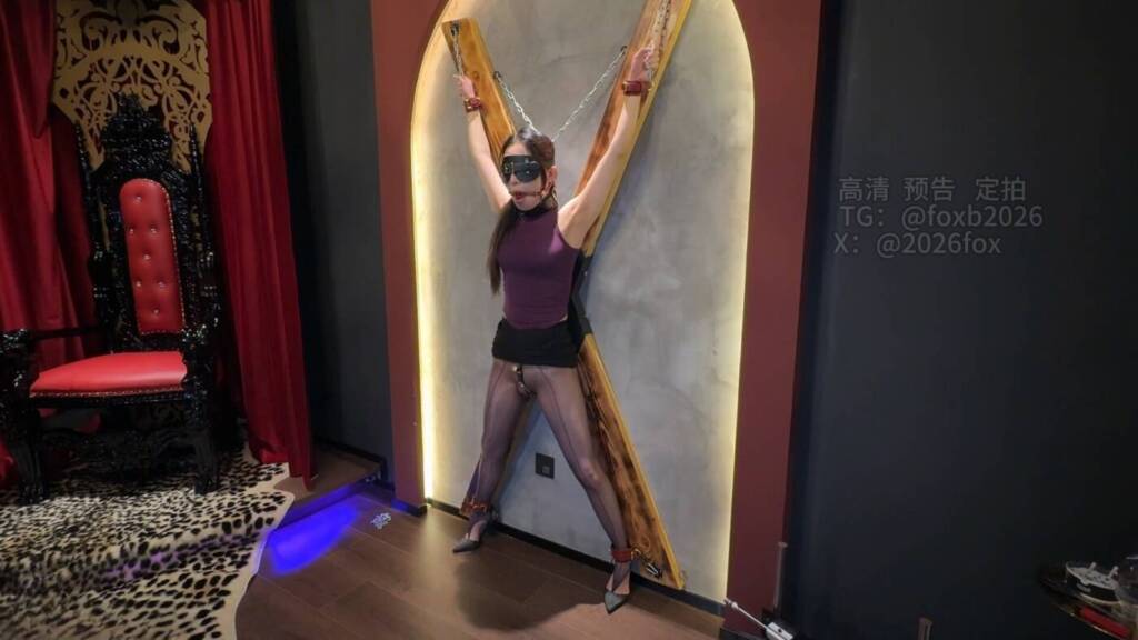 图片[2]-【foxbondage】《新模洛璃调教室探秘（2）X架勒颈窒息 超绝深喉》9】《新模洛璃调教室探秘（2）X架勒颈窒息 超绝深喉》9-视频-5元站
