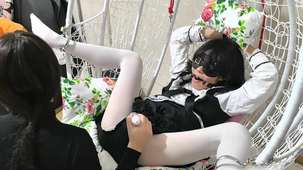 图片[2]-【小自白】吊篮镣铐男娘强制开腿榨汁-视频-5元站