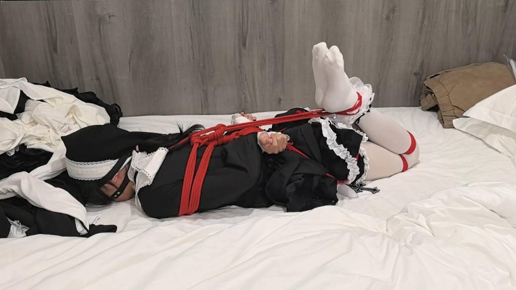 【小自白】小修女被驷马捆绑+震动棒放置+TK-视频-5元站