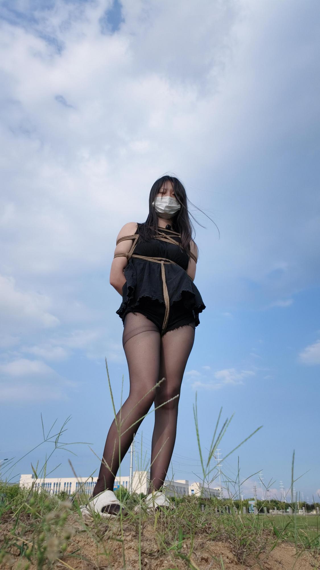 【AuntGzs】户外体验日式后高手-视频-5元站