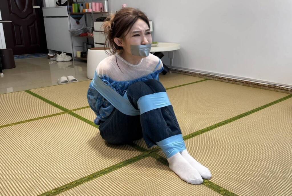 【默示录】【小伟】蓝黄色胶带的捆绑与封嘴~-视频-5元站