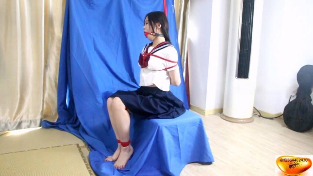 图片[2]-【胜景影视】丹丹极致四马+口球口水收集+TK挣扎……对于极度怕痒女孩来说，戴上口球四马TK,、求饶不得、口水恒流-视频-5元站